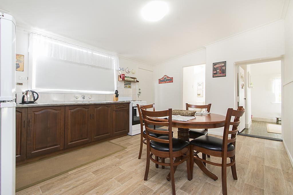 Stoneleigh Cottage Bed And Breakfast Angaston Pokój zdjęcie